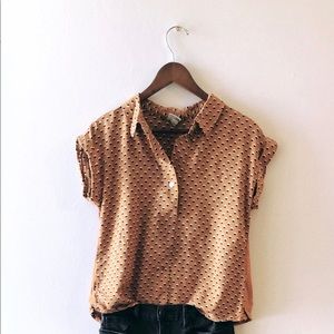 Collard shirt